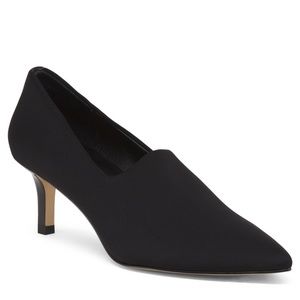 Donald Pliner Stretchy Pointy Toe Pumps